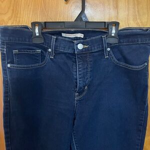 Levi’s 311 shaping skinny size 32 waist dark wash blue